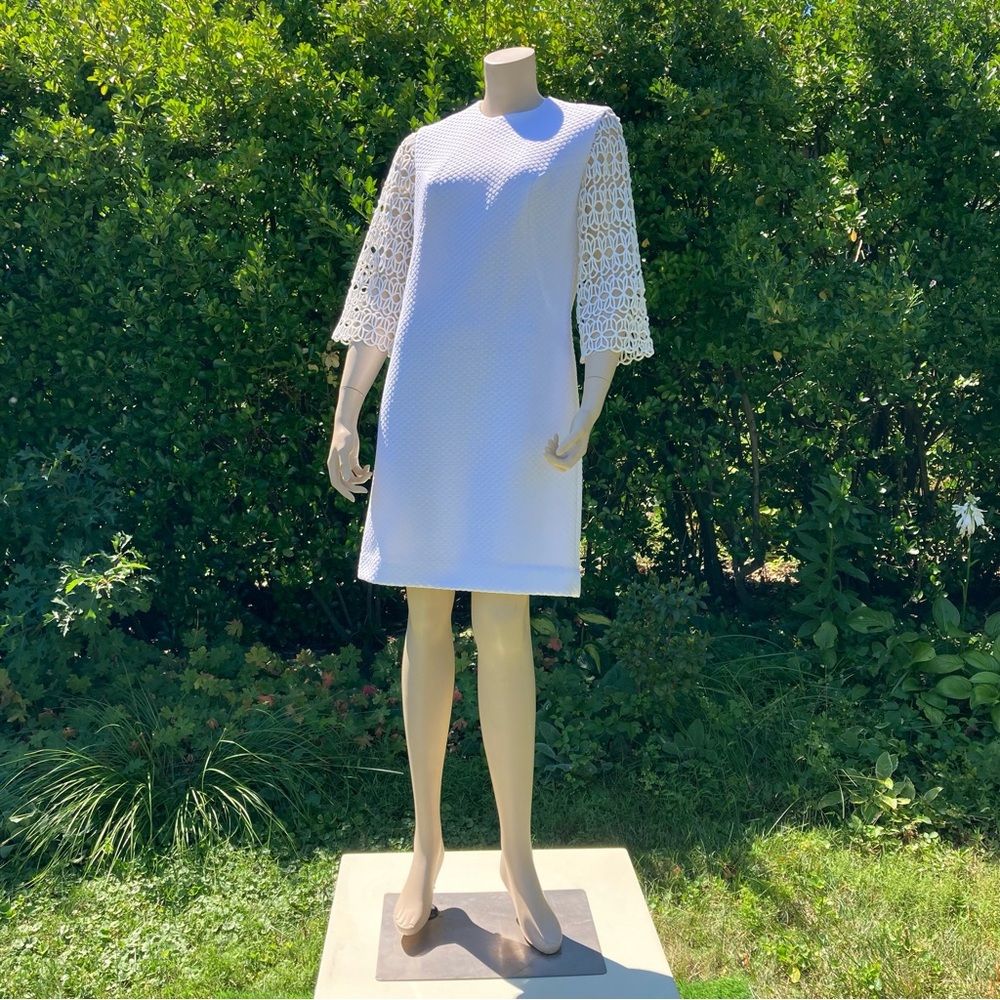 Vintage mod mini white dress with open work sleeves